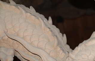 稲橋八幡神社・海老虹梁の龍