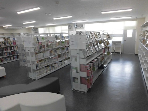 ティーンズコーナー