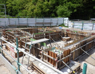 建築工事実施状況の写真