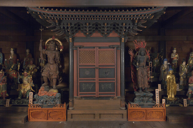 円福寺観音堂厨子